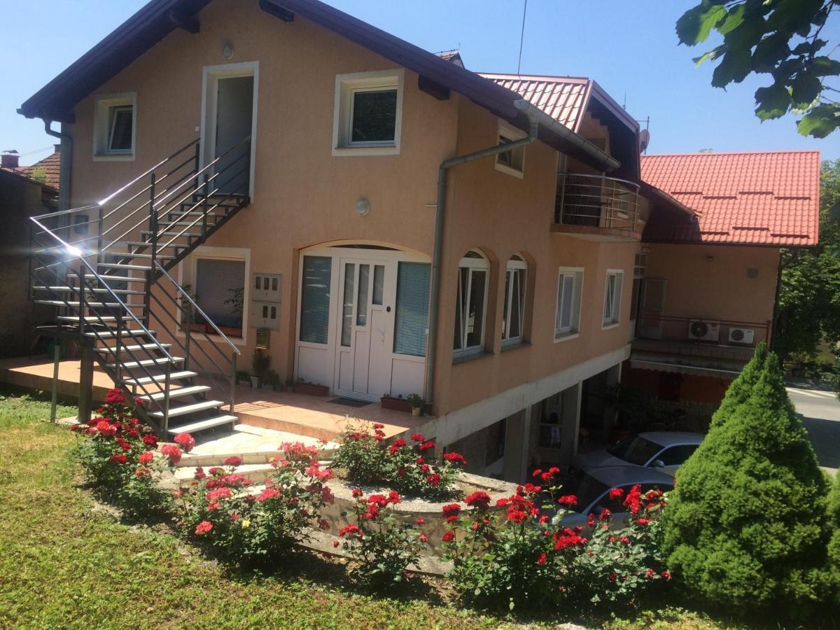 Studioapartmani Jedvaj Krapina Buitenkant foto